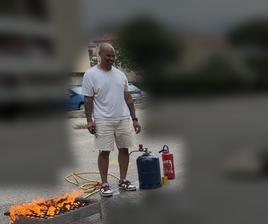 Formation incendie LK Formation — maniement extincteur dans le Var